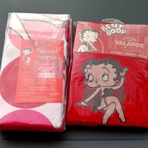 BETTY BOOO VALANCE/CURTAIN